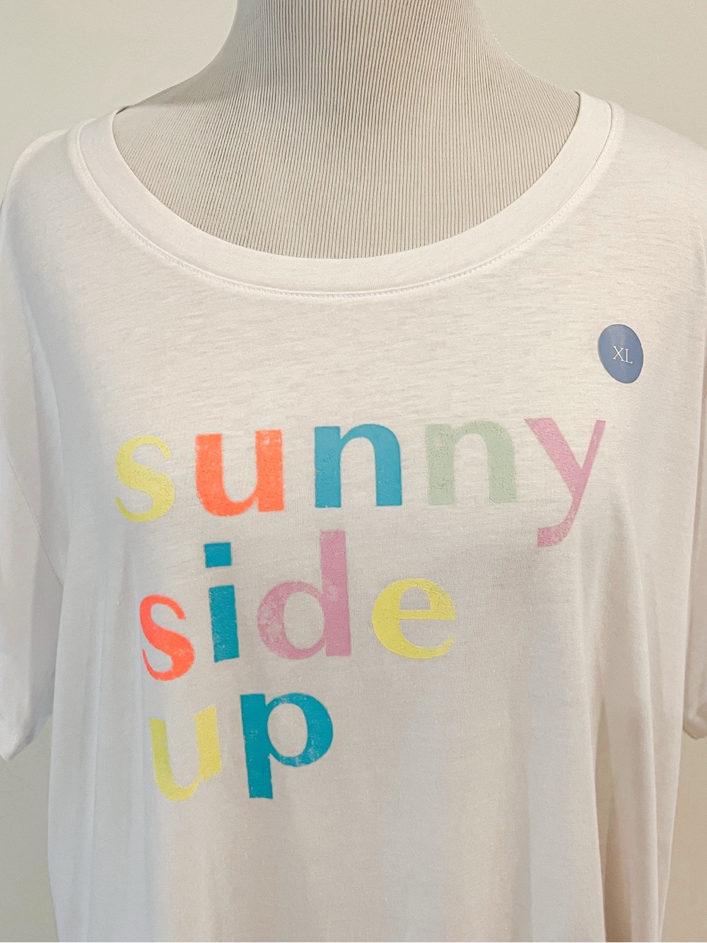 NWT GAP Sunny Side Up White and Multicolor Graphic Tee Shirt Womens Sz XL